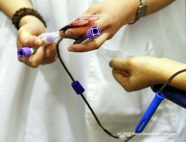 Imagem número 5 da galeria Dádiva de Sangue - Abril