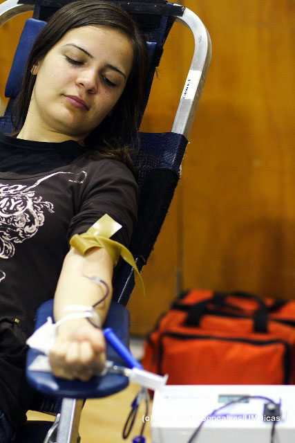 Imagem número 7 da galeria Dádiva de Sangue - Abril