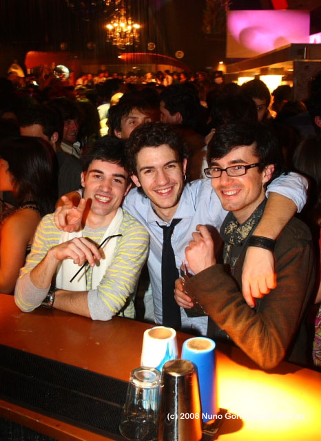 Imagem número 6 da galeria Sardinha - Abril