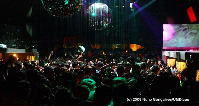 Imagem número 5 da galeria Sardinha - Abril