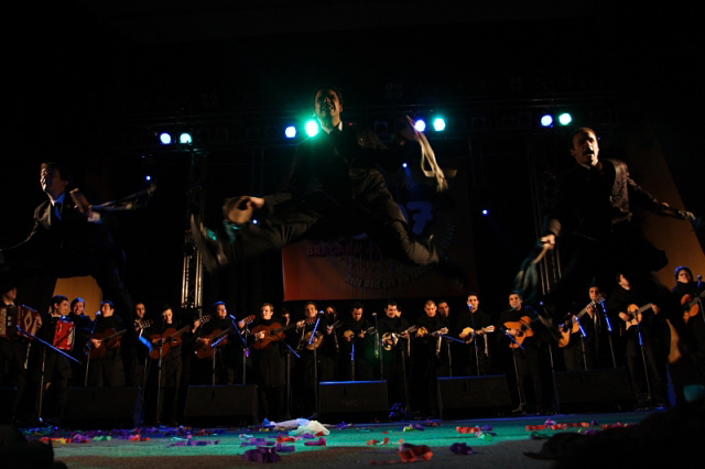 Imagem número 7 da galeria FITU