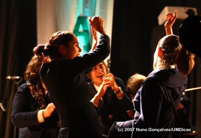 Imagem número 8 da galeria TROVAS