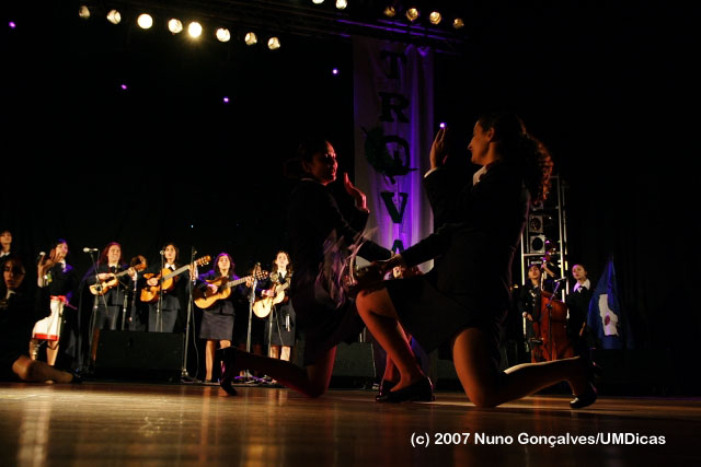 Imagem número 6 da galeria TROVAS