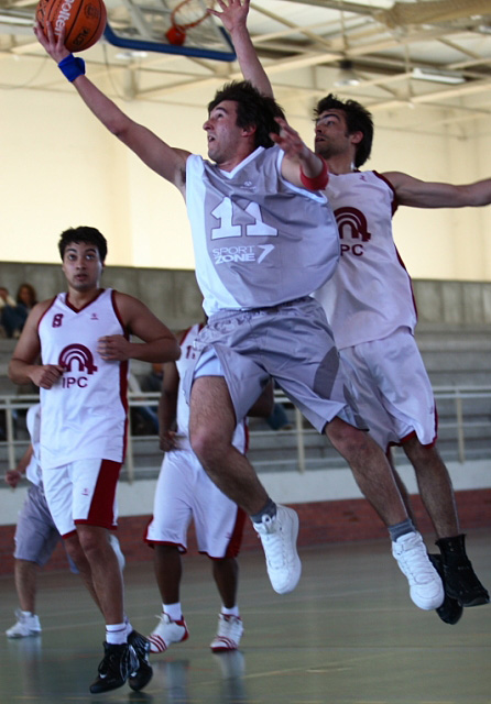 Imagem número 2 da galeria III TA Basquetebol M