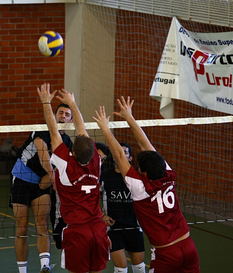 Imagem número 8 da galeria III TA Voleibol