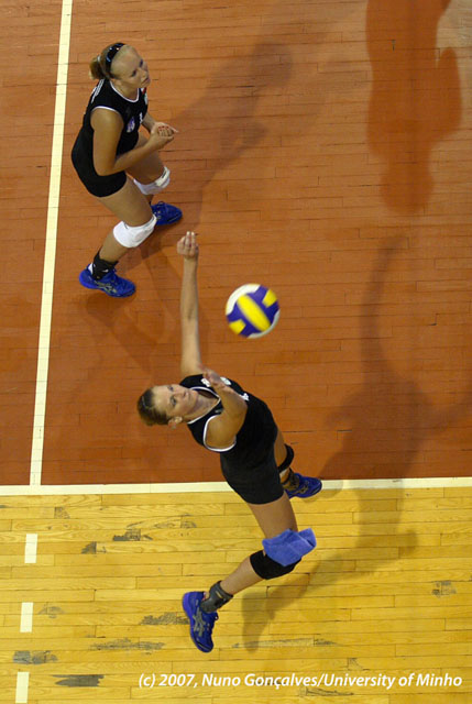 Imagem número 1 da galeria Europeu Universitário de Voleibol