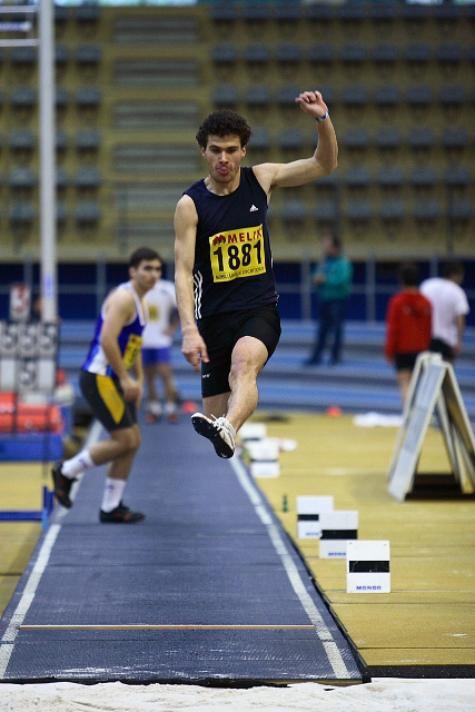 Imagem número 1 da galeria CNU Atletismo Pista Coberta