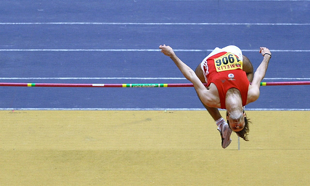 Imagem número 8 da galeria CNU Atletismo Pista Coberta