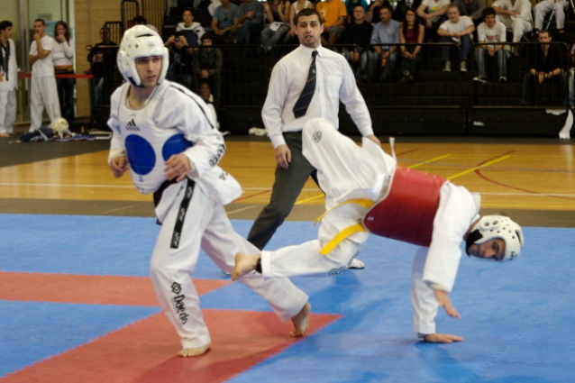 Imagem número 1 da galeria CNU Taekwondo