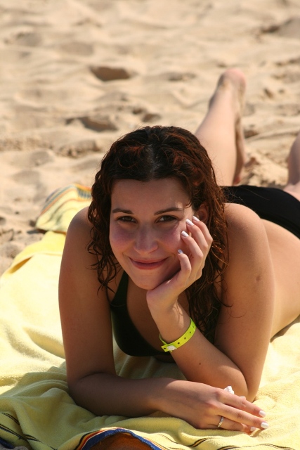 Imagem número 9 da galeria Gata na Praia