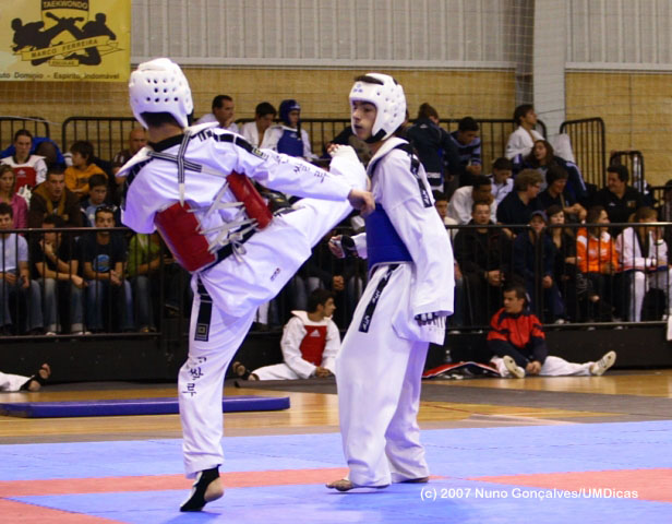 Imagem número 4 da galeria CNU Taekwondo