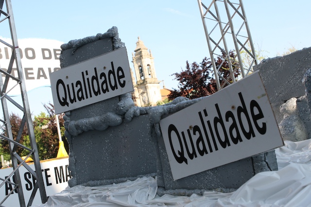 Imagem número 3 da galeria Cortejo