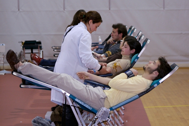 Imagem número 10 da galeria Dádiva de Sangue