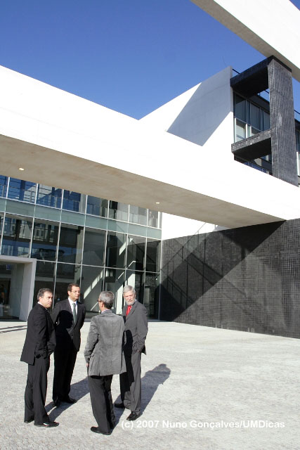 Imagem número 2 da galeria Aniversário Escola de Ciências da Saúde