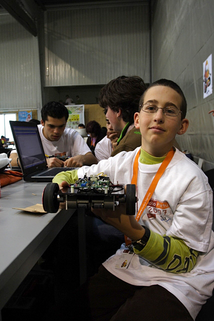 Imagem número 10 da galeria Roboparty