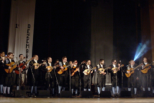 Imagem número 2 da galeria 1º de Dezembro