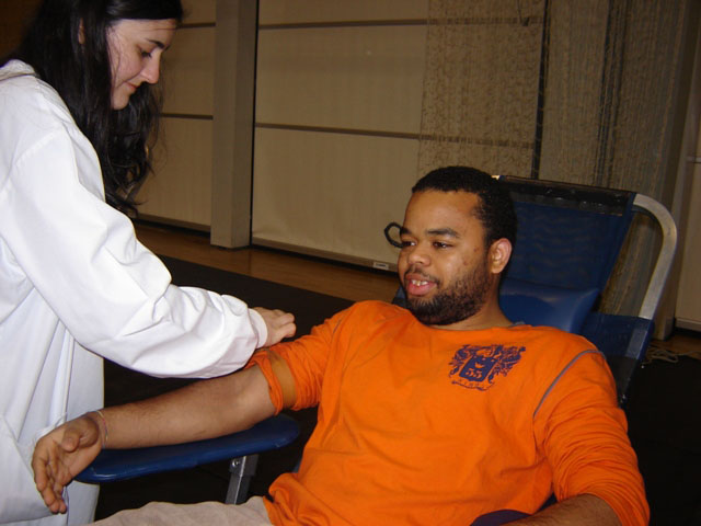 Imagem número 5 da galeria Dádiva de Sangue - Azurém
