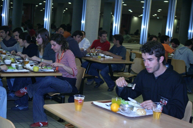 Imagem número 7 da galeria Jantar Académico - Maio