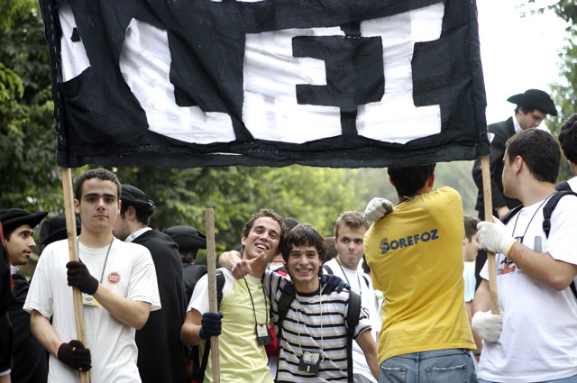 Imagem número 10 da galeria Latada