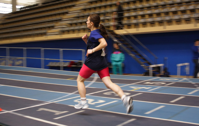 Imagem número 5 da galeria CNU Atletismo Pista Coberta