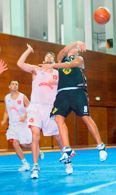 Imagem número 6 da galeria Europeu Universitário de Basquetebol