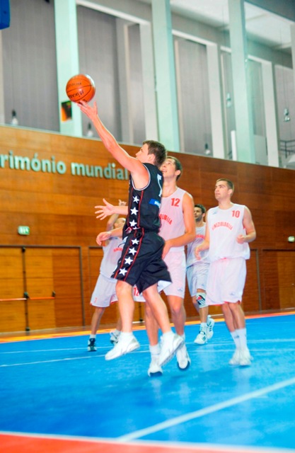 Imagem número 1 da galeria Europeu Universitário de Basquetebol