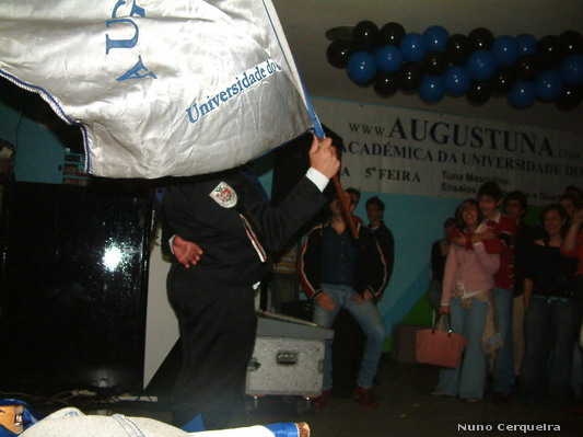 Imagem número 2 da galeria Augustuna no BA