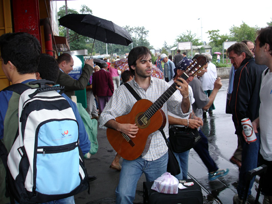 Imagem número 4 da galeria Agustuna visita Leste Europeu