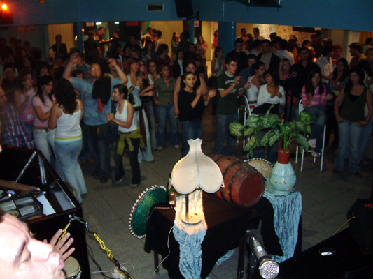 Imagem número 4 da galeria Azeituna atua no BA