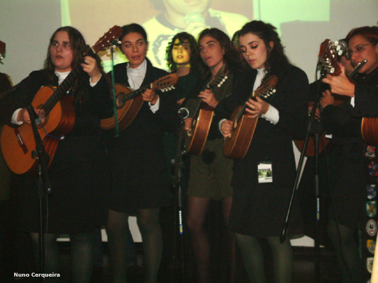 Imagem número 2 da galeria Gatuna atua no BA