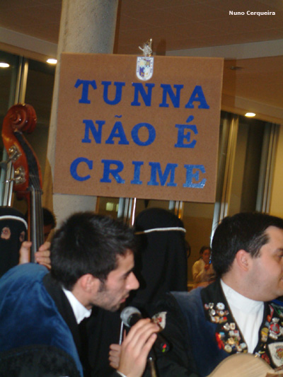 Imagem número 2 da galeria Jantar do Caloiro