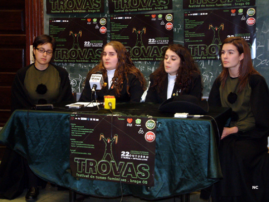 Imagem número 2 da galeria Trovas