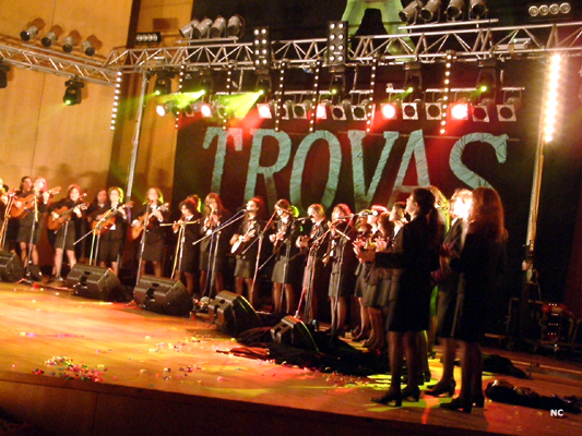 Imagem número 4 da galeria Trovas