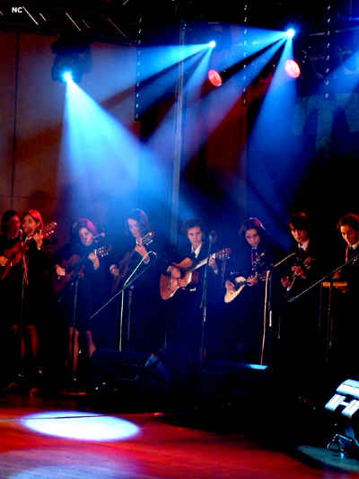 Imagem número 7 da galeria Trovas