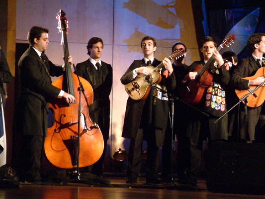 Imagem número 1 da galeria CELTA