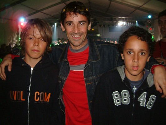 Imagem número 5 da galeria Enterro da Gata