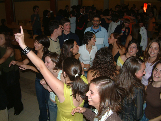 Imagem número 3 da galeria Jantar do Caloiro