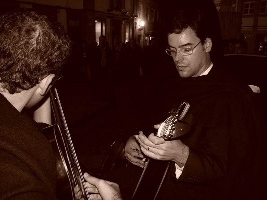 Imagem número 3 da galeria Recepção ao Caloiro