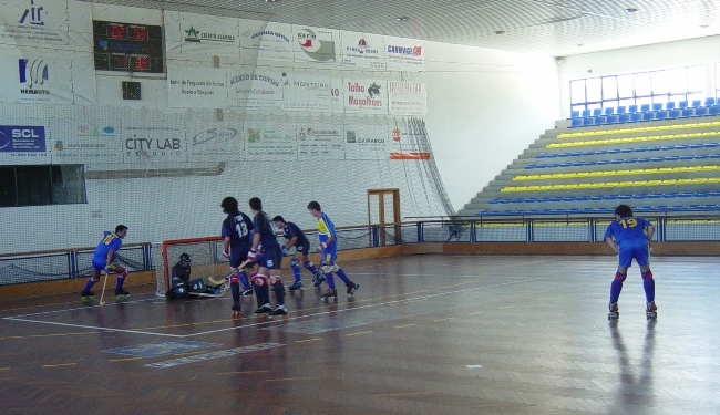 Imagem número 5 da galeria CNU Hóquei Patins