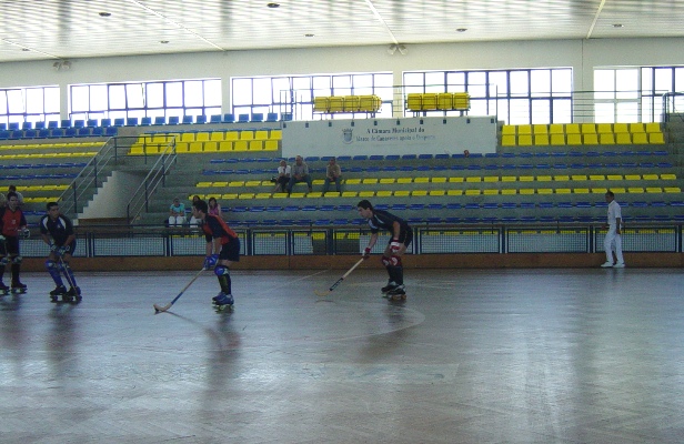 Imagem número 6 da galeria CNU Hóquei Patins