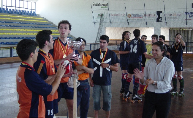 Imagem número 4 da galeria CNU Hóquei Patins