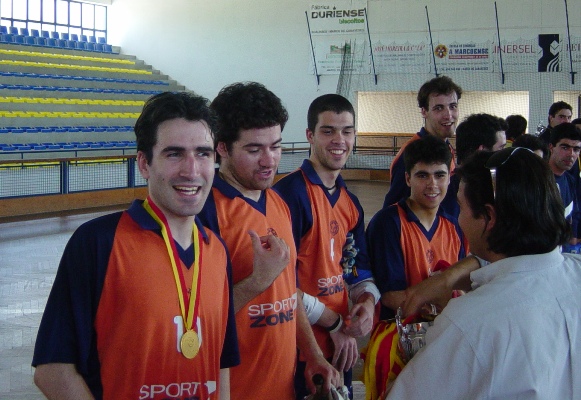 Imagem número 2 da galeria CNU Hóquei Patins