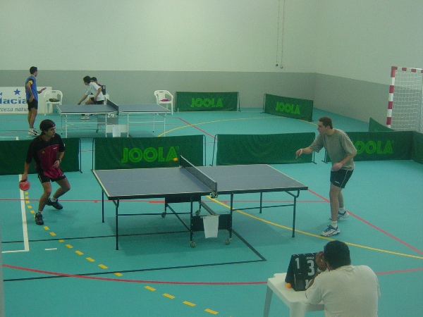 Imagem número 2 da galeria CNU Ténis-de-Mesa