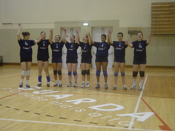 Imagem número 5 da galeria CNU Voleibol