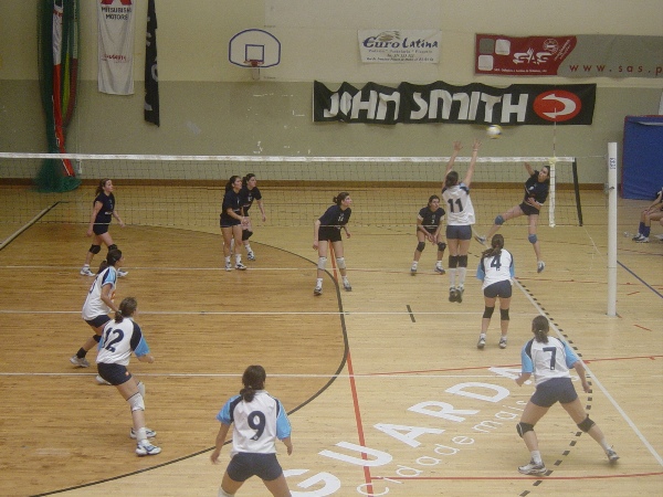 Imagem número 6 da galeria CNU Voleibol