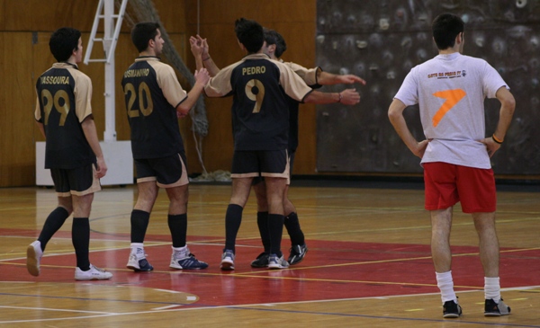 Imagem número 6 da galeria Torneio de Direito