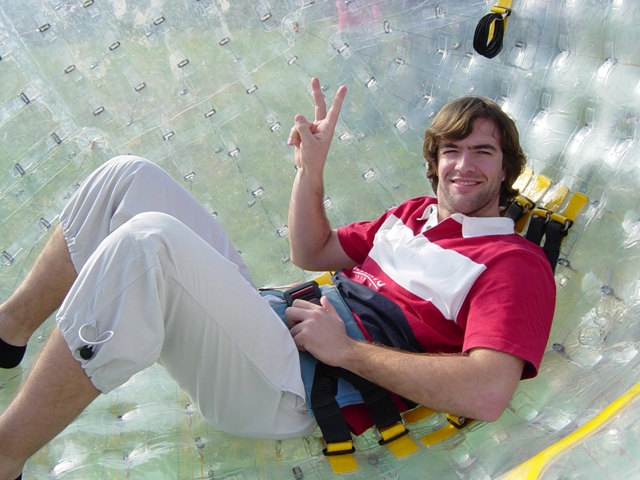 Imagem número 10 da galeria Dia UM Zorb