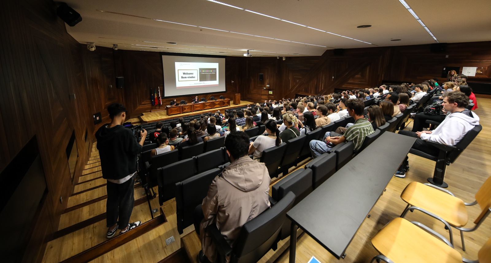 Imagem número 1 da galeria Boas-vindas Erasmus - 1º Semestre