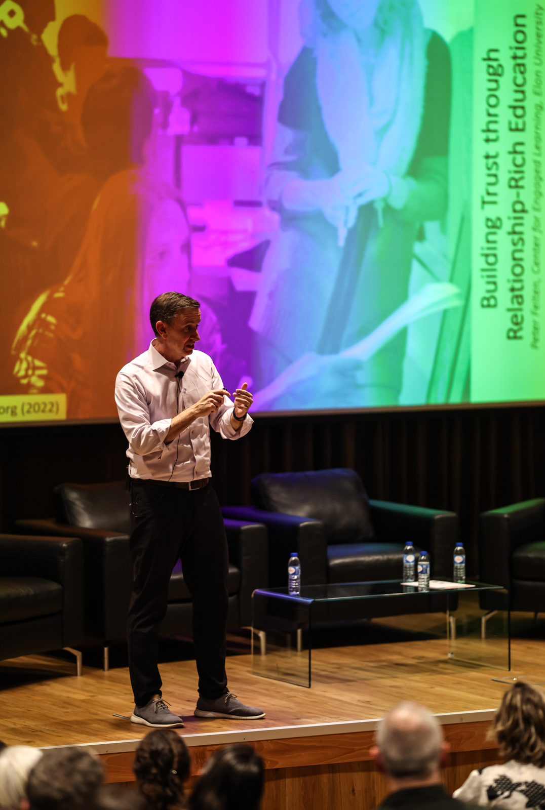 Imagem número 4 da galeria EPIC