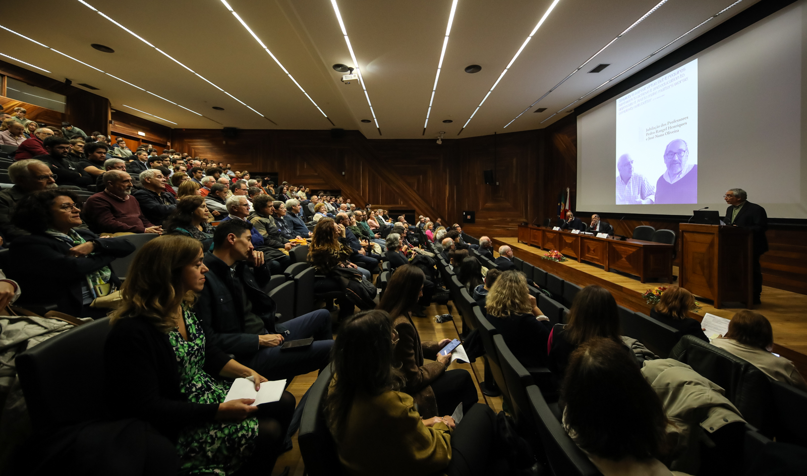 Imagem número 6 da galeria Última Aula de Pedro Rangel Henriques e José Nuno Oliveira